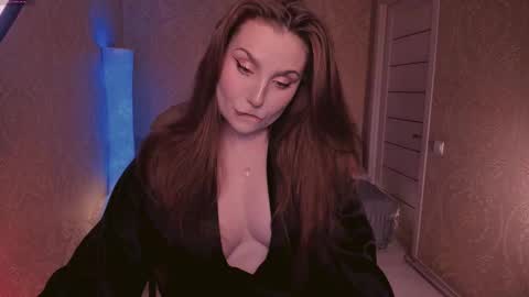 eesmaaarr online show from 3, 11, 2025