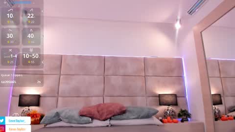 Eevee online show from 3, 10, 2025