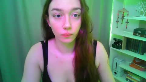Snapshot of effie_balconii chatting on 19, 2, 2026 effie_balconii online show from 19, 2, 2026
