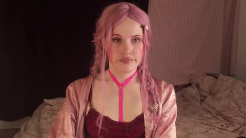 Effie Mur online show from 11, 12, 2024