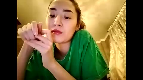 Snapshot of effy007 chatting on 1, 3, 2025 Effy online show from 1, 3, 2025