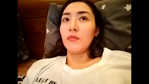 Snapshot of effy007 chatting on 4, 3, 2025 Effy online show from 4, 3, 2025