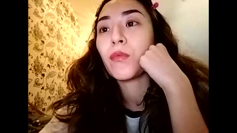 Snapshot of effy007 chatting on 12, 9, 2025 Effy online show from 12, 9, 2025