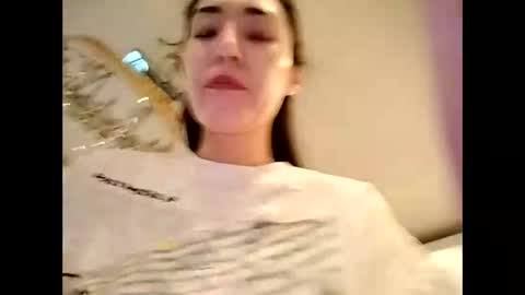 Snapshot of effy007 chatting on 28, 9, 2025 Effy online show from 28, 9, 2025