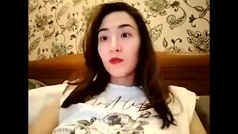 Snapshot of effy007 chatting on 1, 10, 2025 Effy online show from 1, 10, 2025