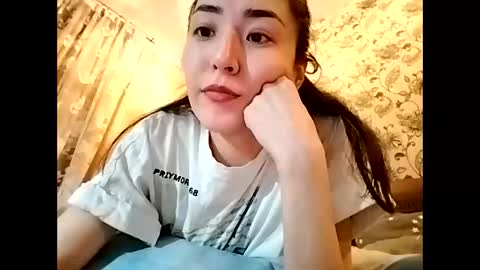 Snapshot of effy007 chatting on 13, 10, 2025 Effy online show from 13, 10, 2025