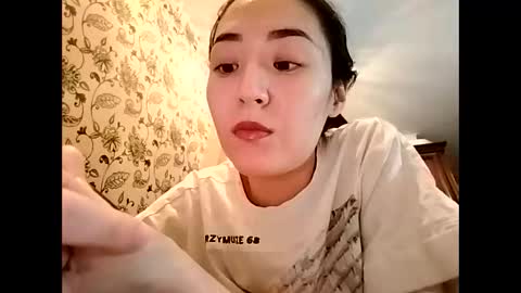 Snapshot of effy007 chatting on 20, 10, 2025 Effy online show from 20, 10, 2025