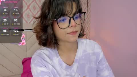 Snapshot of effystonnem chatting on 4, 12, 2024  E F F Y  online show from 4, 12, 2024