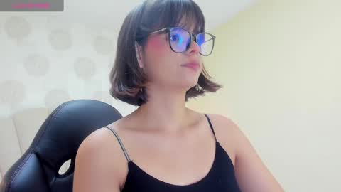 Snapshot of effystonnem chatting on 6, 12, 2024  E F F Y  online show from 6, 12, 2024