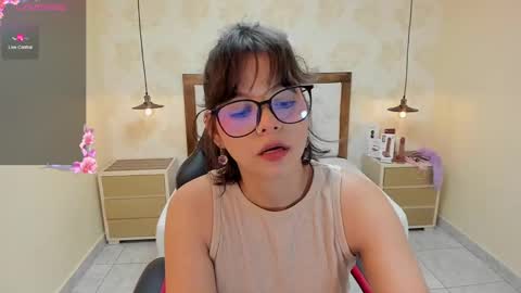 Snapshot of effystonnem chatting on 7, 12, 2024  E F F Y  online show from 7, 12, 2024