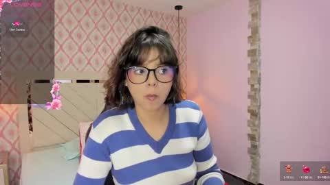 Snapshot of effystonnem chatting on 10, 12, 2024  E F F Y  online show from 10, 12, 2024