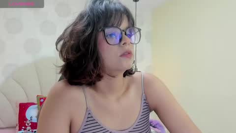 Snapshot of effystonnem chatting on 13, 12, 2024  E F F Y  online show from 13, 12, 2024