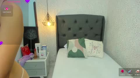 Snapshot of effystonnem chatting on 5, 3, 2025  E F F Y  online show from 5, 3, 2025