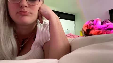 Egyptiancottxn online show from 8, 2, 2025