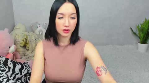 eileenmoores online show from 4, 2, 2026