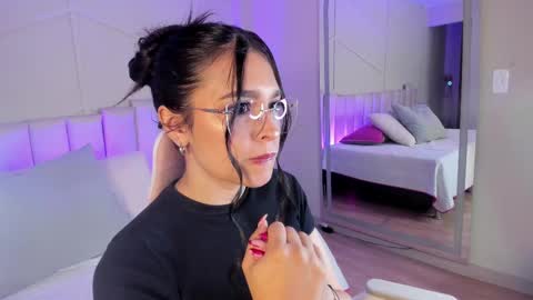 Snapshot of eimmy_bm chatting on 9, 9, 2025 eimmy_bm online show from 9, 9, 2025