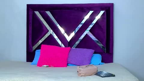 eimy__cute online show from 2, 12, 2025