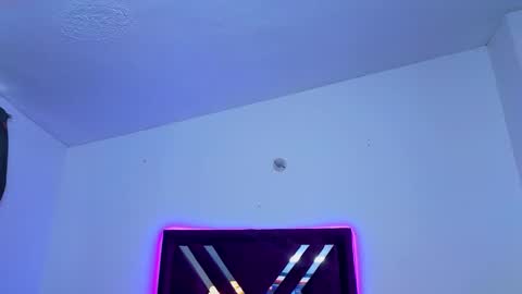 eimy__cute online show from 13, 1, 2026