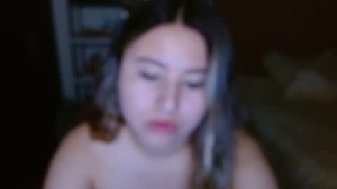 EIMY   MODEL INDEPENDENT online show from 14, 4, 2026