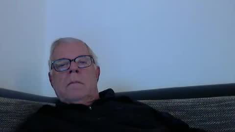 eisbaer1957 online show from 9, 11, 2025