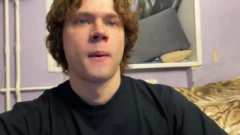 Snapshot of eitanhere chatting on 11, 2, 2026 Eitan online show from 11, 2, 2026