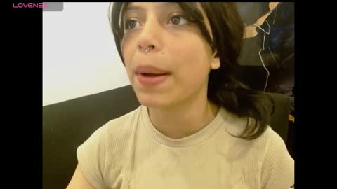 Snapshot of eiviiy1609 chatting on 11, 9, 2025 eiviiy1609 online show from 11, 9, 2025