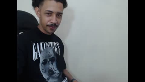 Snapshot of el_menor chatting on 25, 7, 2026 Instagram BelowAbajo online show from 25, 7, 2026