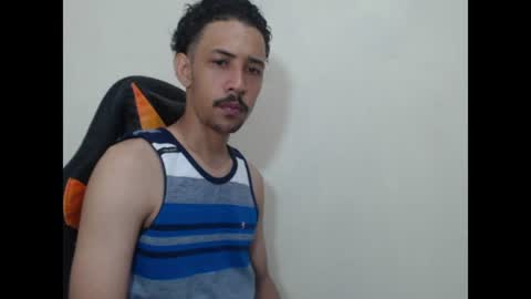 Snapshot of el_menor chatting on 29, 7, 2026 Instagram BelowAbajo online show from 29, 7, 2026