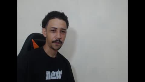 Snapshot of el_menor chatting on 31, 7, 2026 Instagram BelowAbajo online show from 31, 7, 2026