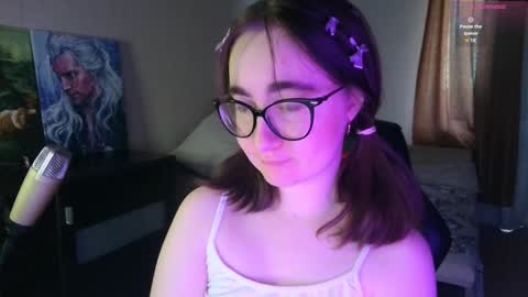 If you like it when I meow give me a thumbs up online show from 27, 1, 2025