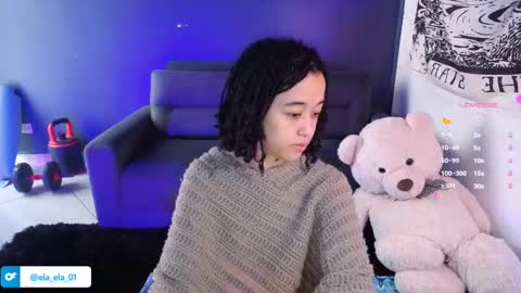 Ela  Help me reach 100 thumbs up online show from 17, 12, 2024