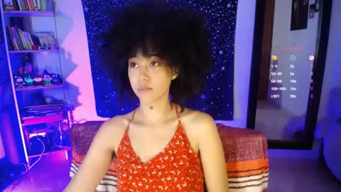Ela  Help me reach 100 thumbs up online show from 19, 5, 2026