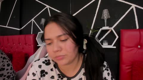 Ela online show from 4, 2, 2025