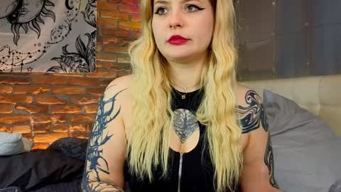 Snapshot of elainaquartzz chatting on 27, 12, 2024 Lina online show from 27, 12, 2024