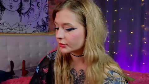 Snapshot of elainaquartzz chatting on 18, 2, 2025 Lina online show from 18, 2, 2025