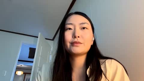 Mila online show from 19, 6, 2026