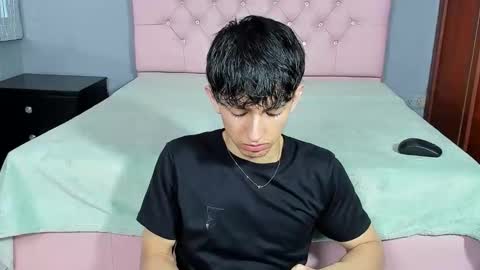 Elan Giralon online show from 11, 1, 2026