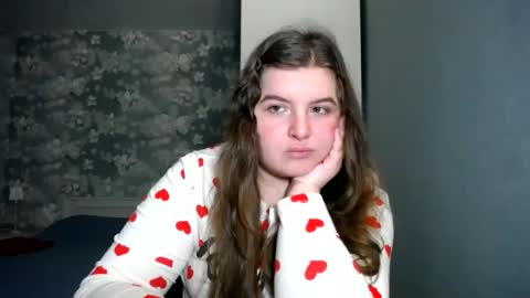 Elanis online show from 30, 1, 2025