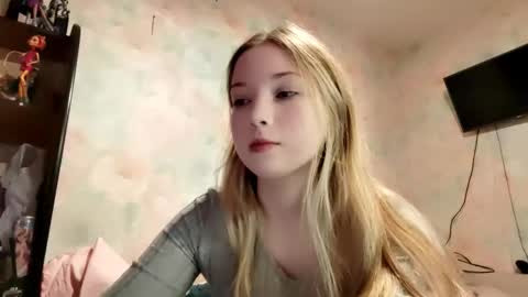 MIa online show from 11, 4, 2026