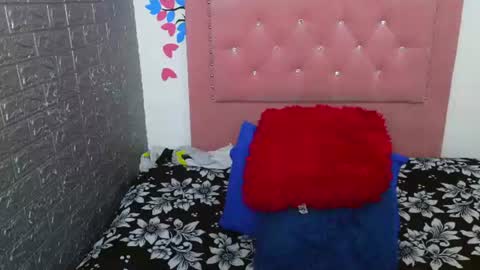 Snapshot of elektra_doll chatting on 30, 6, 2026 elektra_doll online show from 30, 6, 2026