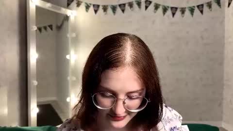 Annie PVT IS OPEN online show from 25, 7, 2026