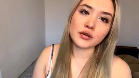 Agata online show from 1, 11, 2025