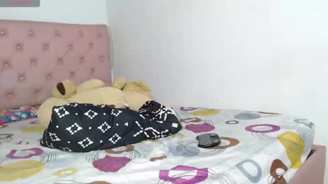 elettra_parisi19 online show from 29, 1, 2025