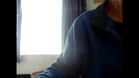 elfyonee online show from 5, 11, 2025