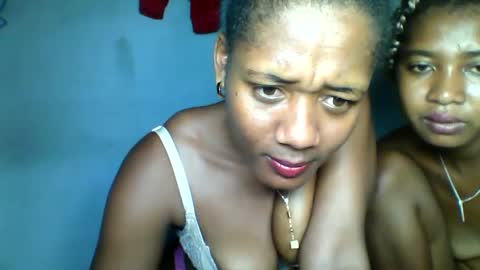 elia011 online show from 25, 1, 2025