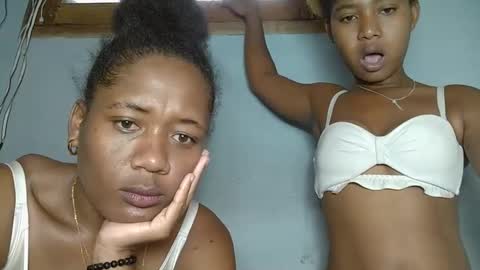 elia011 online show from 6, 2, 2025