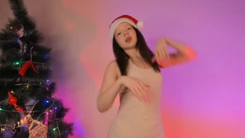 Snapshot of elianareynolds chatting on 21, 12, 2024 Ella online show from 21, 12, 2024