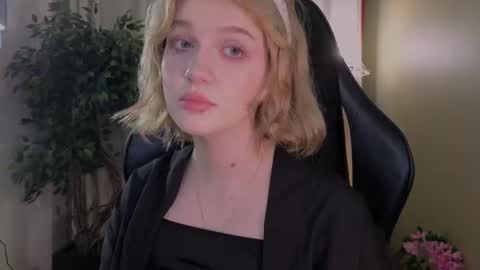 Ellie online show from 25, 2, 2026