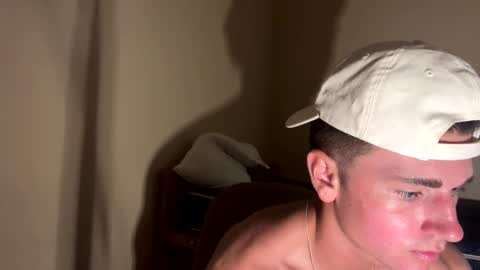 Snapshot of elijahkinky24 chatting on 7, 6, 2026 elijahkinky24 online show from 7, 6, 2026