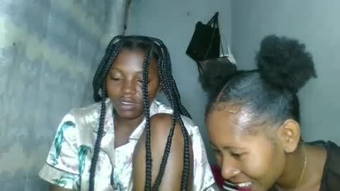 elina981 online show from 3, 2, 2026